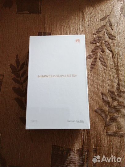 Планшет Huawei mediapad m5 lite 8 /новый