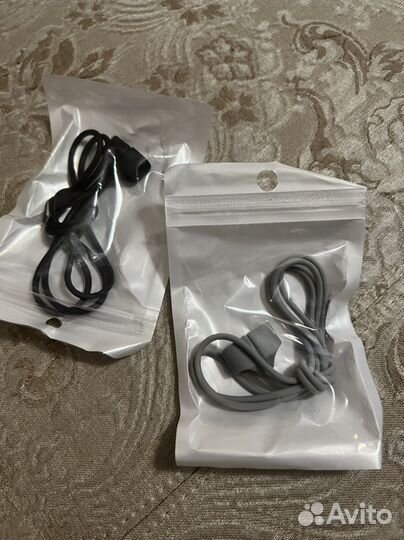 Шнур-держатель для беспроводных наушников