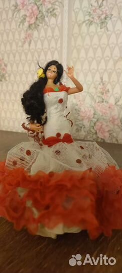 Винтажная кукла Испанка танцовщица на подставке