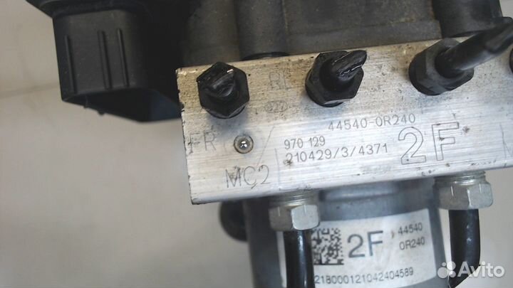 Блок абс, насос Toyota RAV 4 2018, 2021