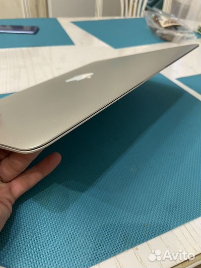 Apple MacBook Air 13 2015