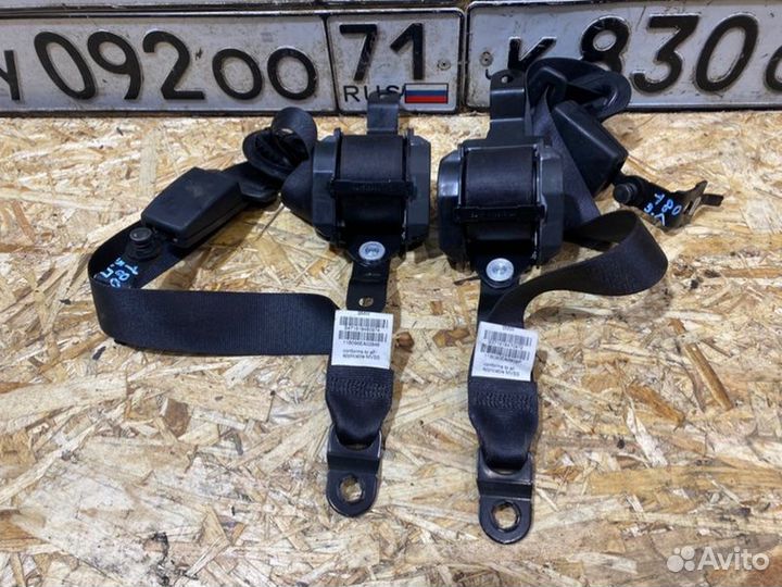 Ремень безопасности задний Bmw X5 E70 3.0 2011