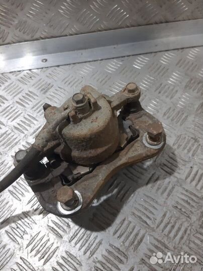 Суппорт передний левый Kia Rio JB