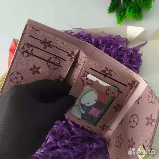 Кошелёк с полным набором