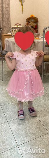 Платье для девочки праздничное