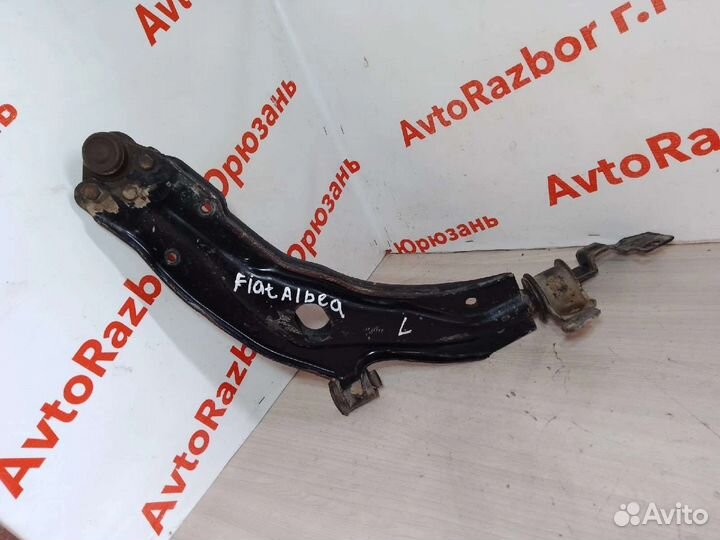 Рычаг левый Fiat Albea