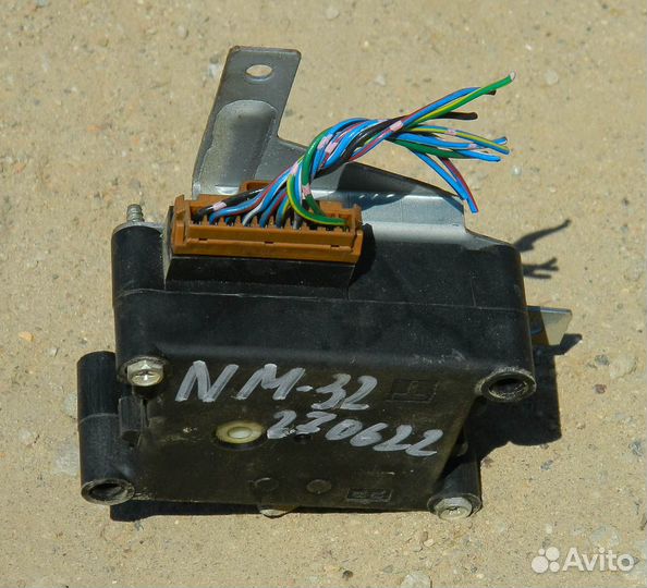 Моторчик заслонки печки Maxima A32