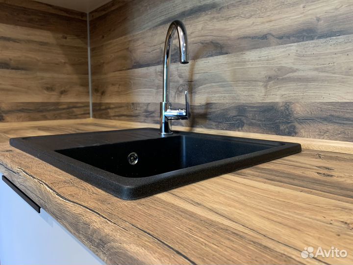 Кухня П-образная (цена за весь гарнитур) ксп:36525