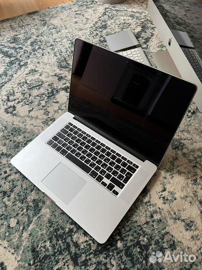 Зверь MacBookPro 15 Retina SSD 512GB hdmi i7