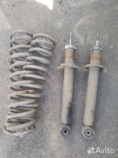 Стойки задние приора