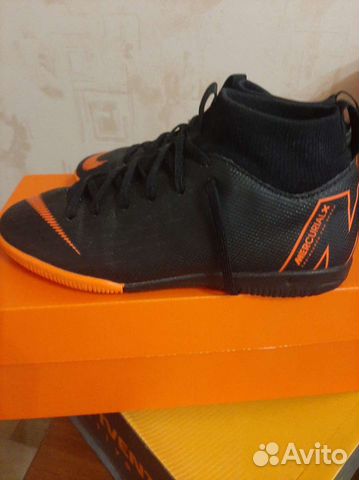 Футзалаки Nike 36 размер