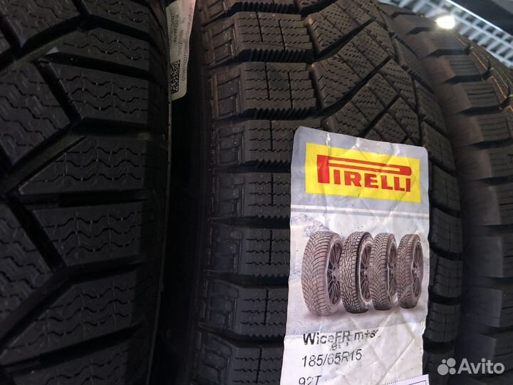 Pirelli Ice Zero FR 185/65 R15 92T