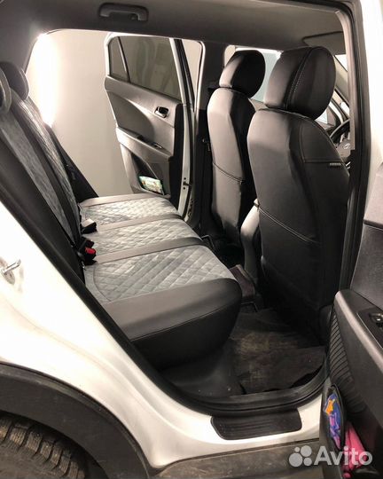 Автомобильные чехлы на Hyundai Creta I (2016-2021)