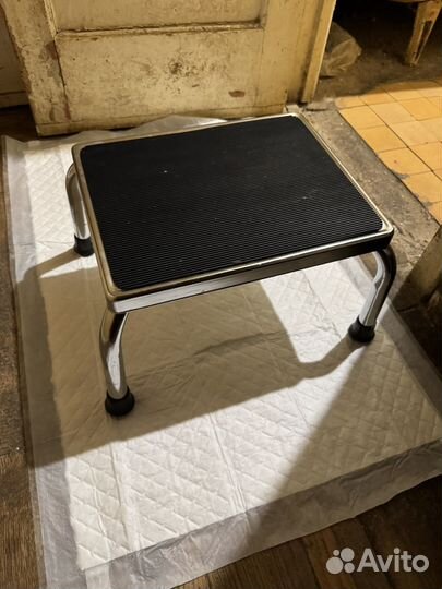 Скамейка для ног