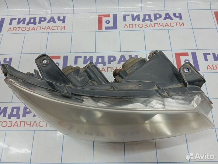 Фара правая Geely Emgrand EC7 1067001212