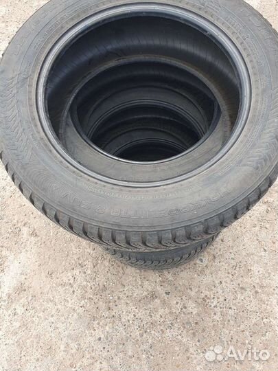 Nokian Tyres Hakkapeliitta 8 SUV 235/60 R18