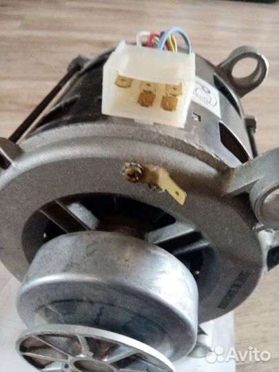 Электродвигатель для стиральной машины