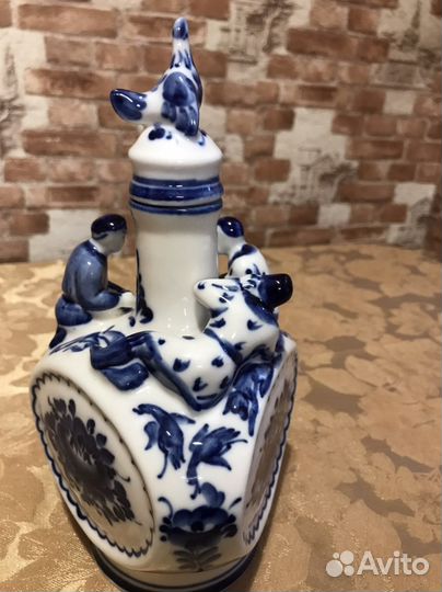 Гжель фарфор штоф охота