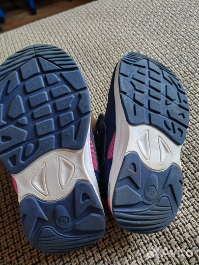 Кроссовки tombi 25