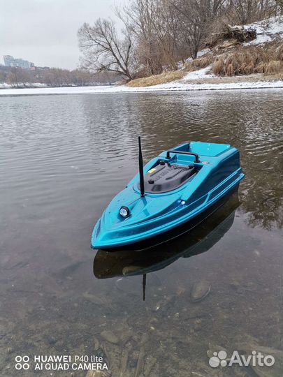 Прикормочный кораблик с gps и эхолотом
