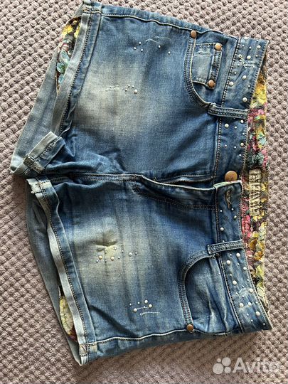 Шорты женские