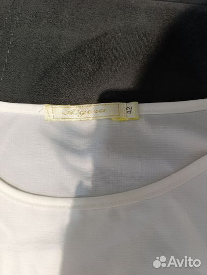 Блузка женская 42 44 новая