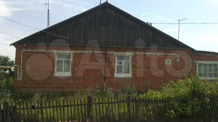 2-к. квартира, 50 м², 1/1 эт.