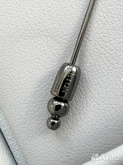 Новая булавка 