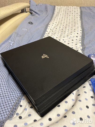 Sony PS4 pro 1tb