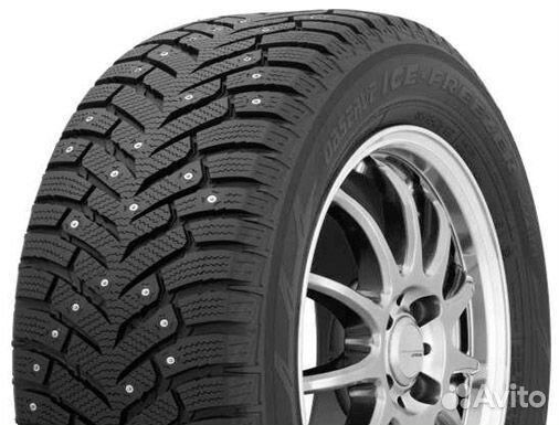 Toyo Observe Ice-Freezer SUV 215/65 R17 103T