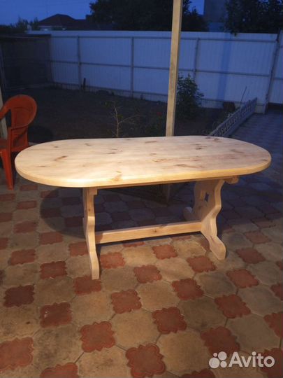 Стол садовый