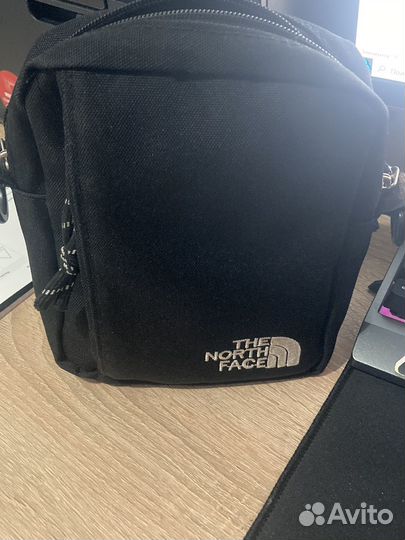 Барсетка TNF