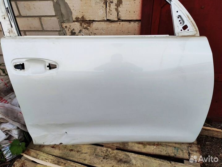 Дверь передняя б/у Toyota Land Cruiser Prado150