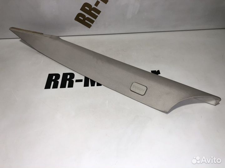 Обшивка Ветрового стекла Лев Range Rover Vogue 10