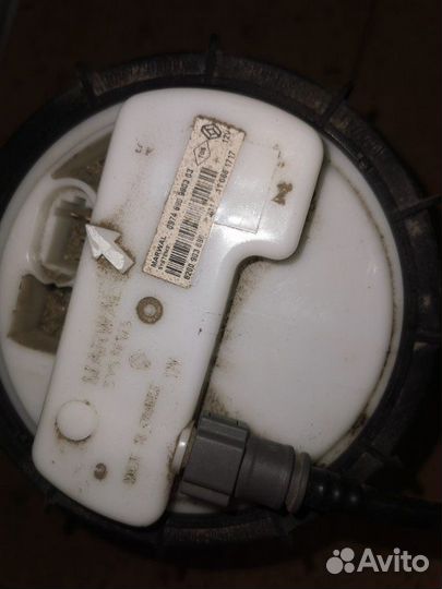 Топливный насос (бензонасос) Renault Sandero 1 K7J