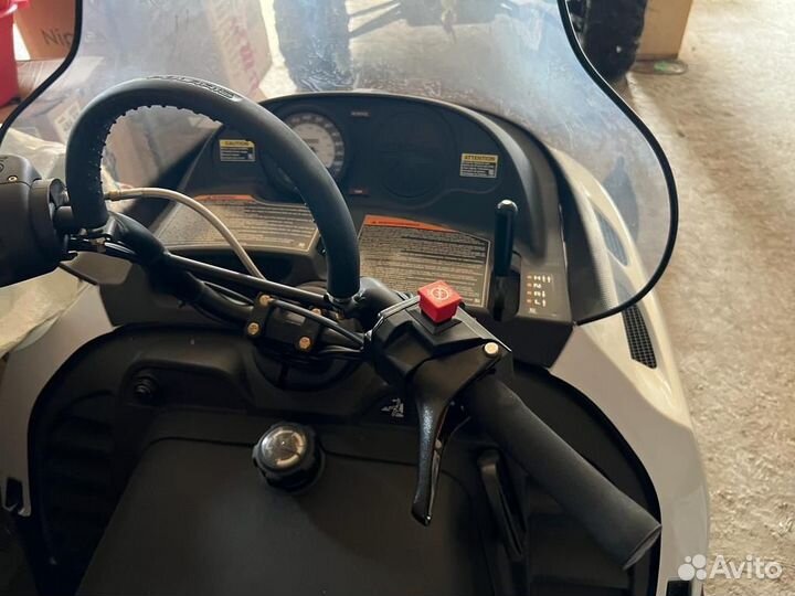 Polaris Widetrak LX, 2013