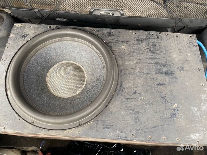 Сабвуфер и усилитель