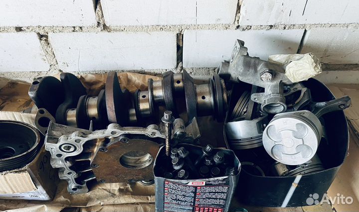 Коленвал Мазда Кседос 6