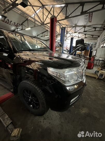 Бампер перед toyota 200
