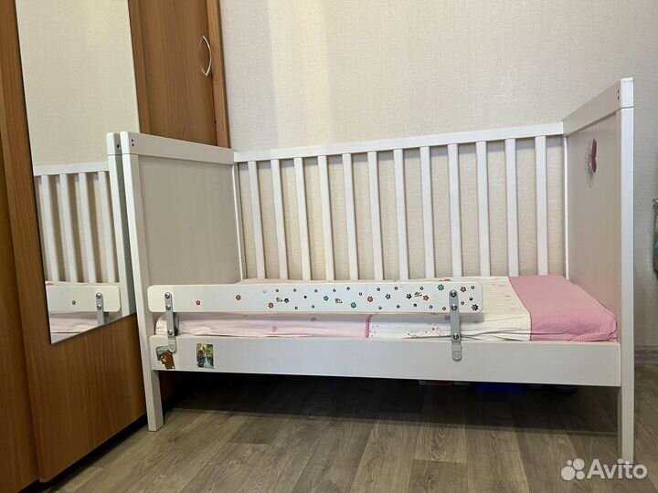 Детская кроватка IKEA сундвик