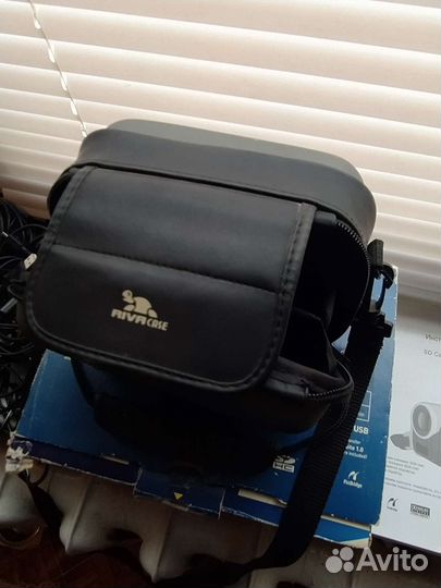 Видеокамера с жестким диском Panasonic SDR- H40