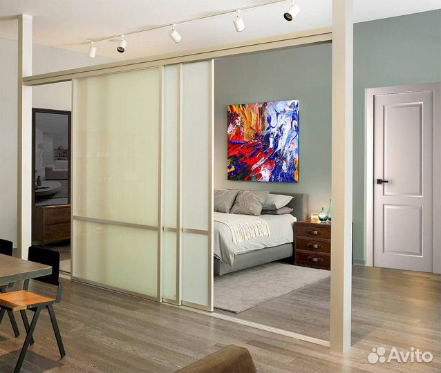 Раздвижная перегородка с матовым стеклом