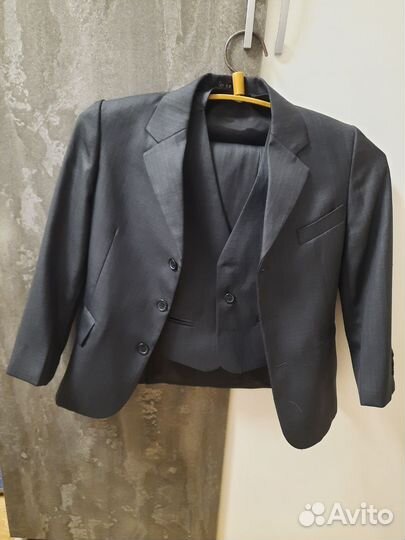 Школьный классический костюм