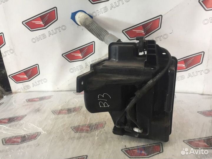 Бачок омывателя лобового стекла Шкода Фабия 2