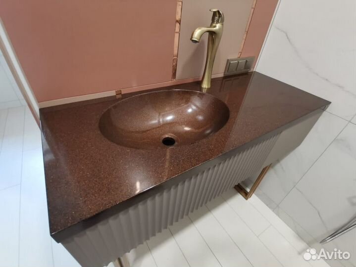 Столешница в ванную комнату