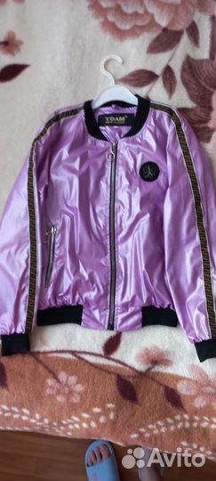 Ветровка для девочки