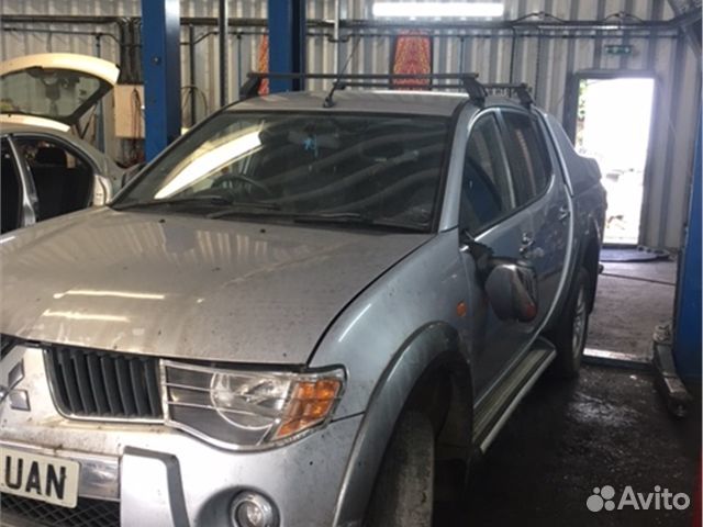 Разбор на запчасти Mitsubishi L200