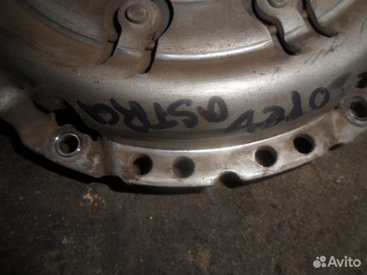 Корзина сцепления Opel Astra F хэтчбек 3 дв. C16SE