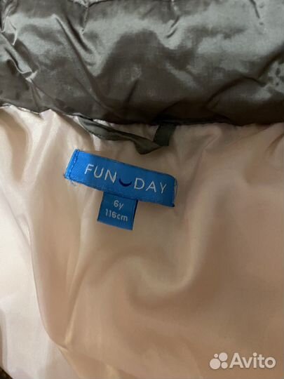 Куртка для девочку 116
