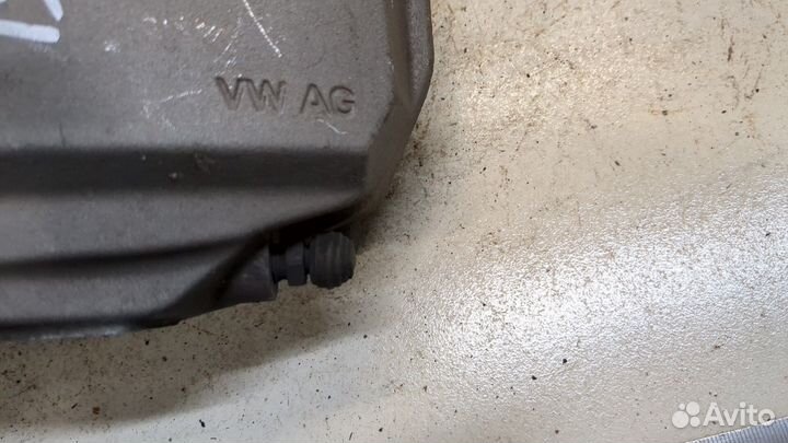 Суппорт правый передний Audi A4 (B9) Allroad, 2016